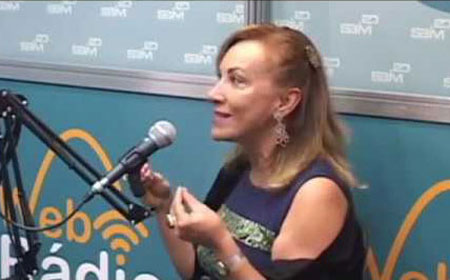 Webradio Lúcia Helena de Oliveira